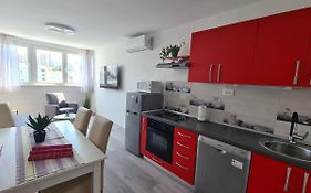 Miro Apartment